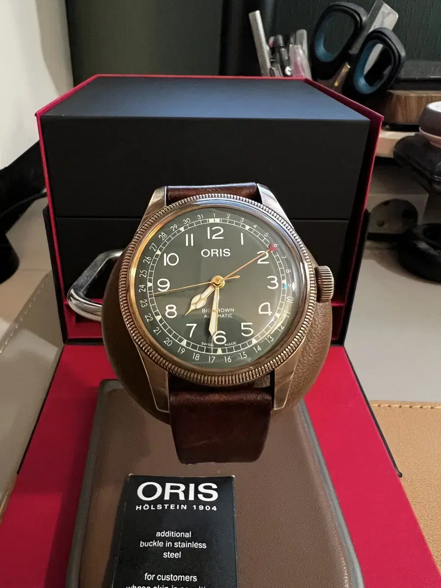 ORIS 오리스 빅크라운 포인터 데이트 80주년 한정판 시계