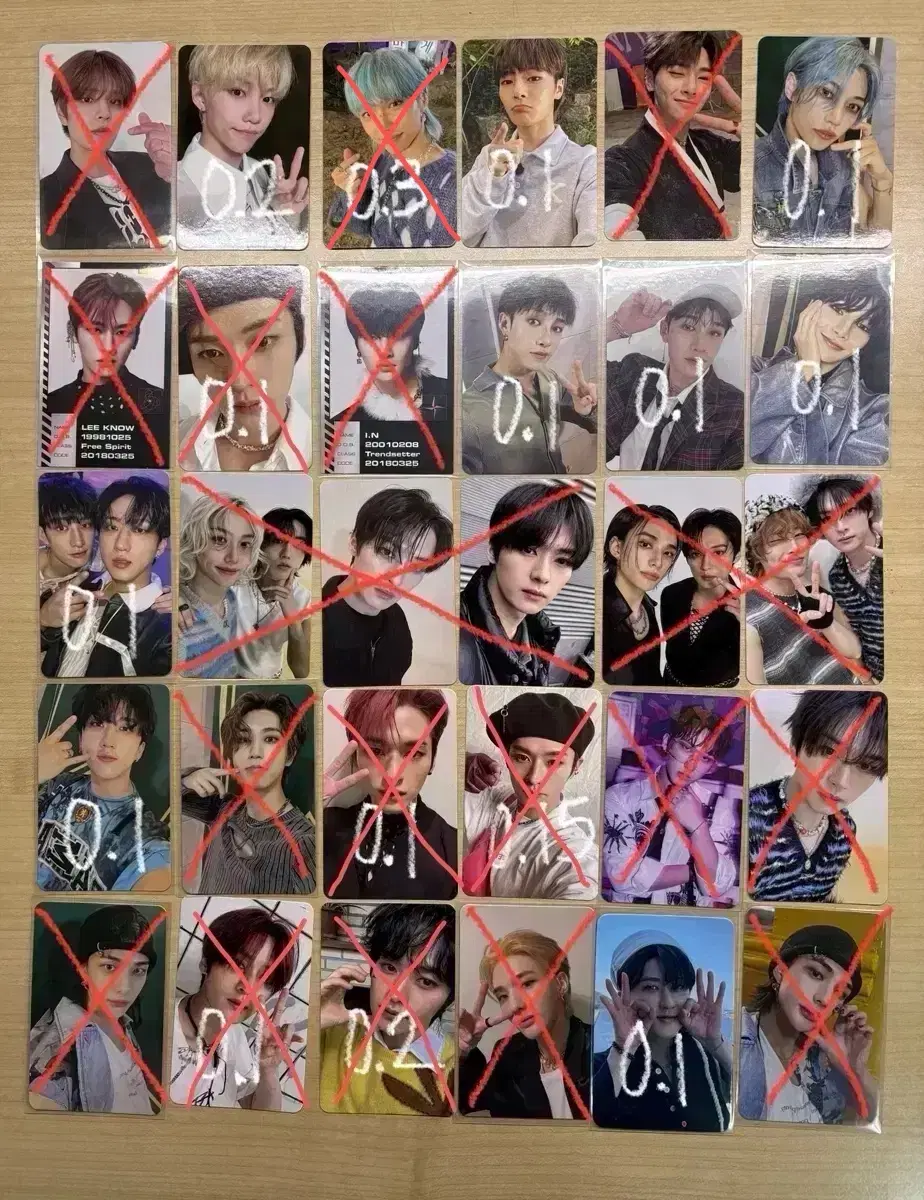 (lots of extras) SKZ photocard wts | Bang Chan lee know changbin hyunjin han felix Seungmin