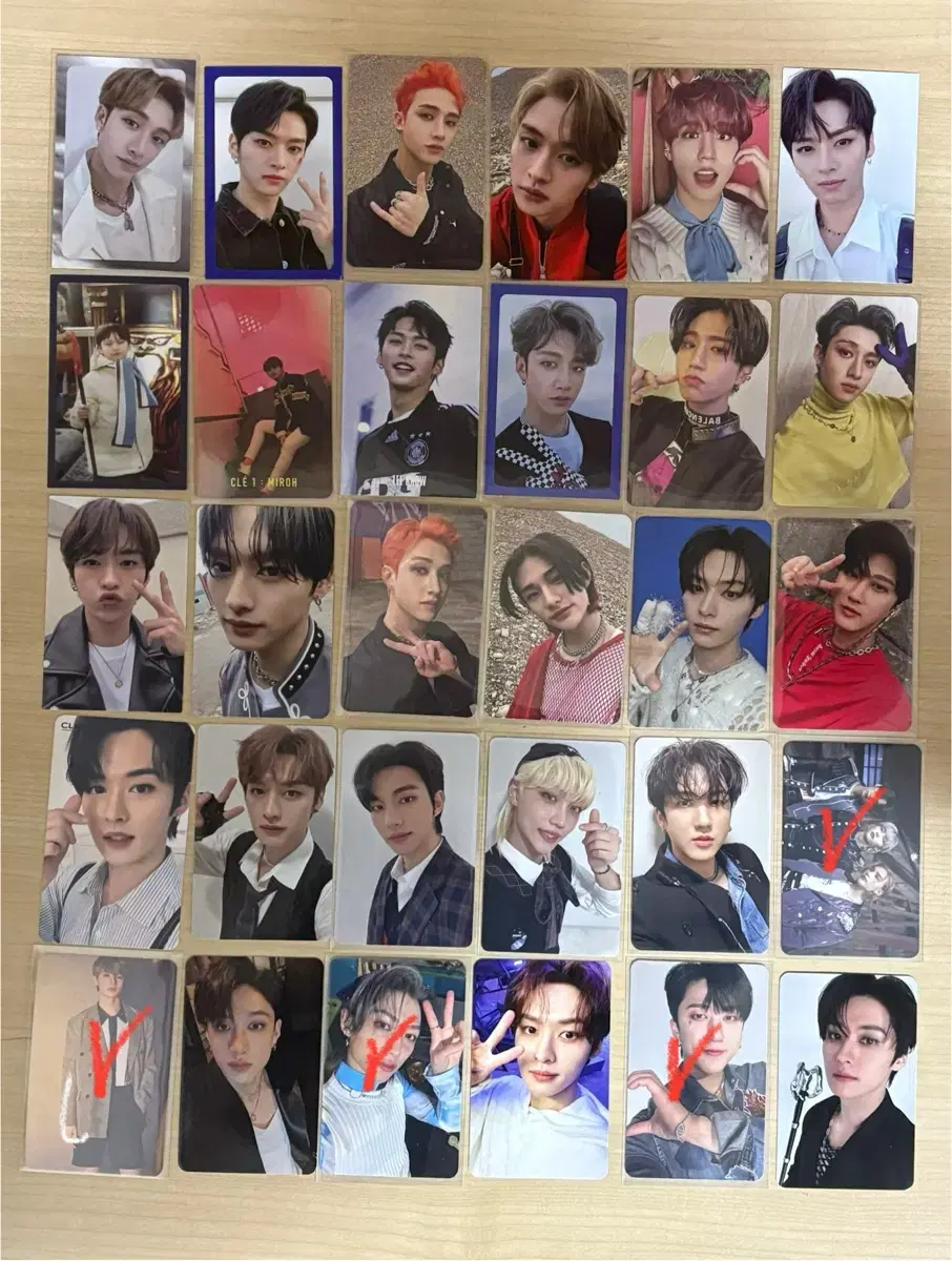 스키즈 포카 | 방찬 리노 창빈 현진 한 필릭스 승민 아이엔