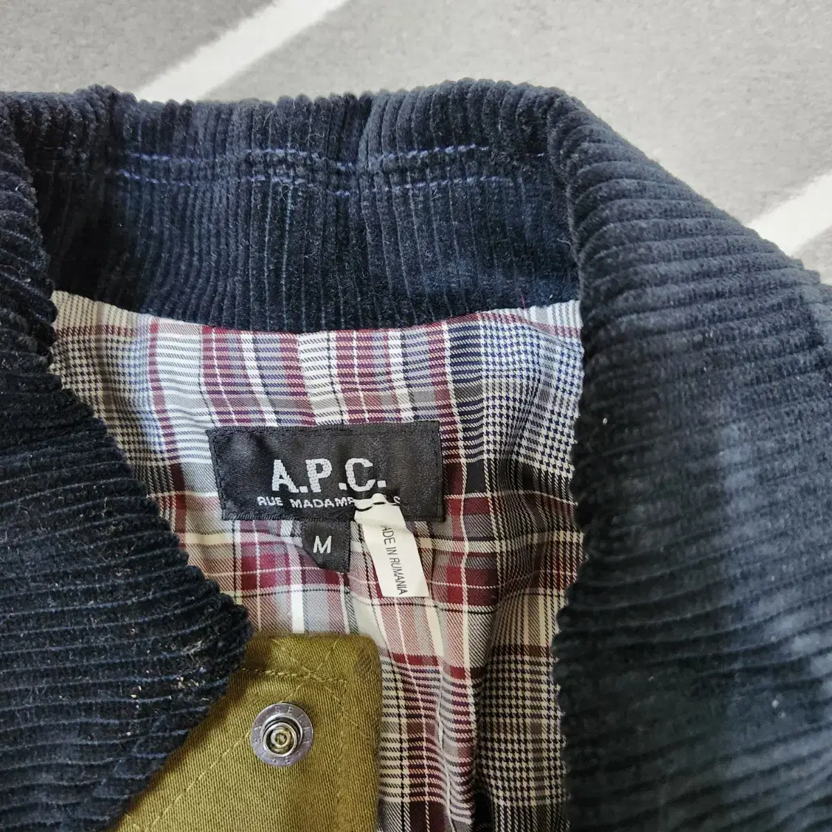 아페쎄 A.P.C 남성 레트로 퀄팅자켓 M 95 카키 ts25011