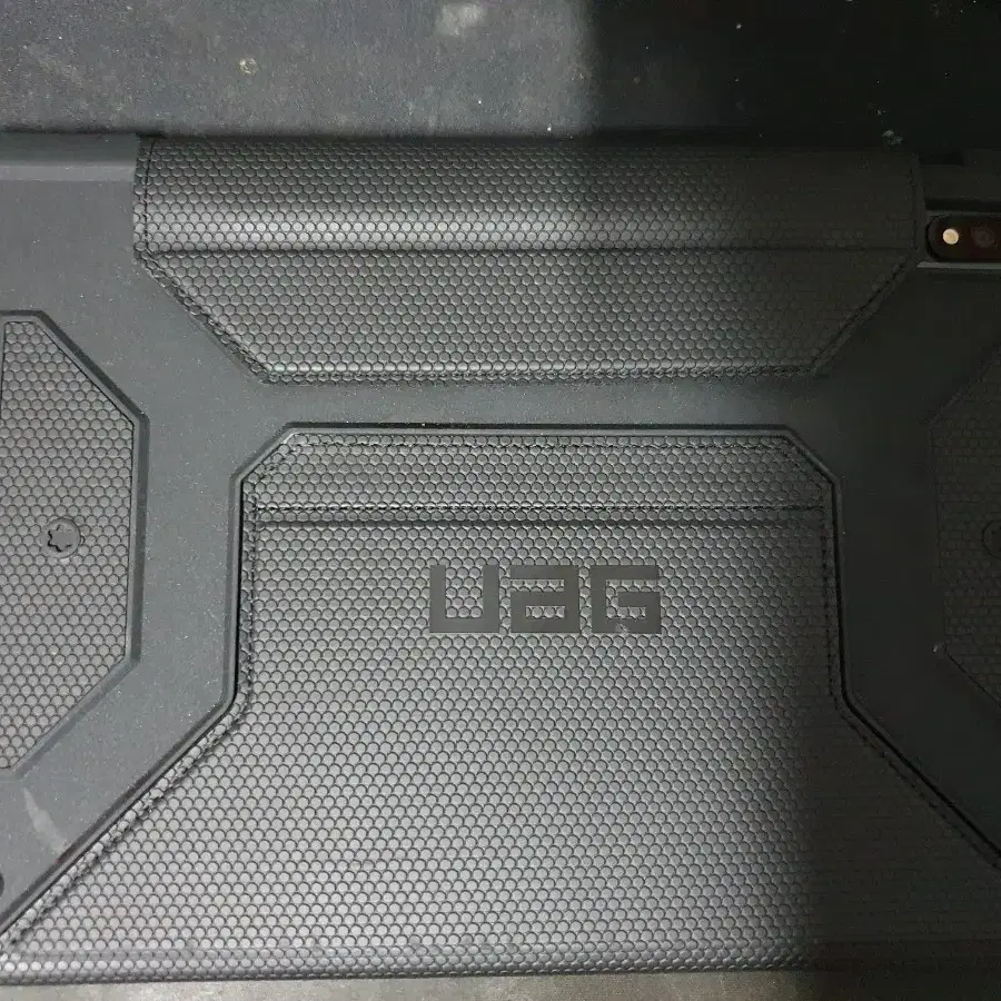 갤럭시탭s7 128gb 셀룰러+uag 케이스 판매합니다.