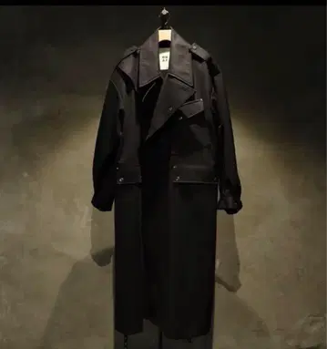OUAT 001 DISPATCH RIDER COAT
