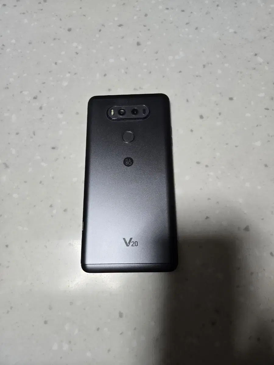 LG V20 무잔상 초S급 팝니다