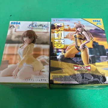 라이자린-슈타우트 & 루미나스타 피규어 세트 미개봉