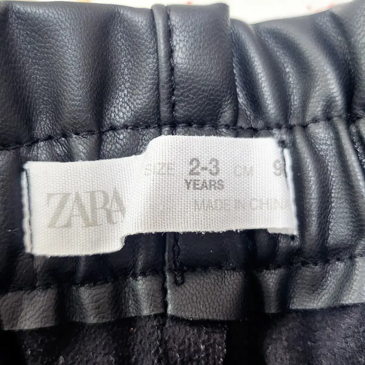 자라 키즈 ZARA KIDS 레더 가죽  반바지 사이즈2~3세