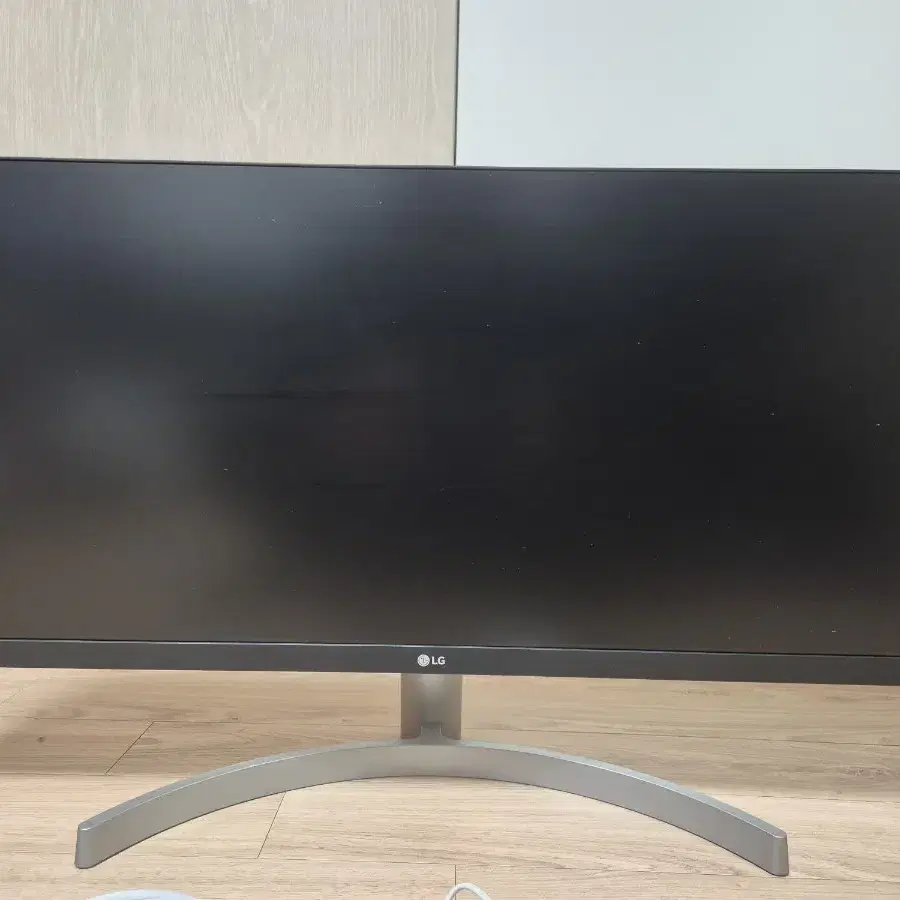 LG 울트라 와이드모니터 (29WN600) 판매합니다.