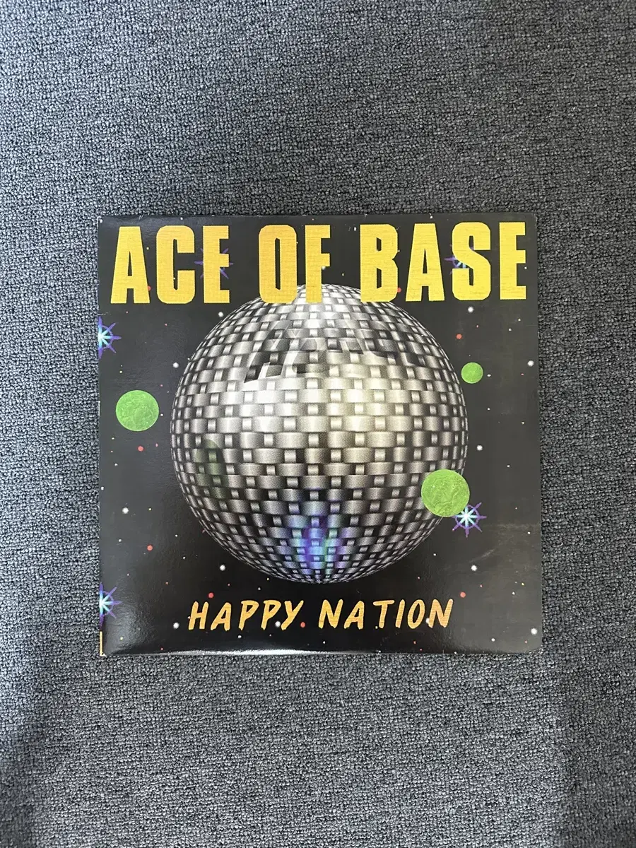 Ace of Base의 Happy Nation 레코드(LP) 팝니다.