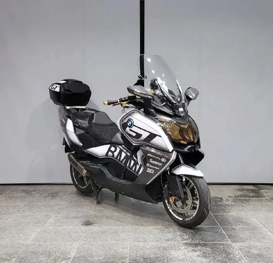 BMW C650GT 2015년식 / 1만6천Km 실키로수 데칼 차량