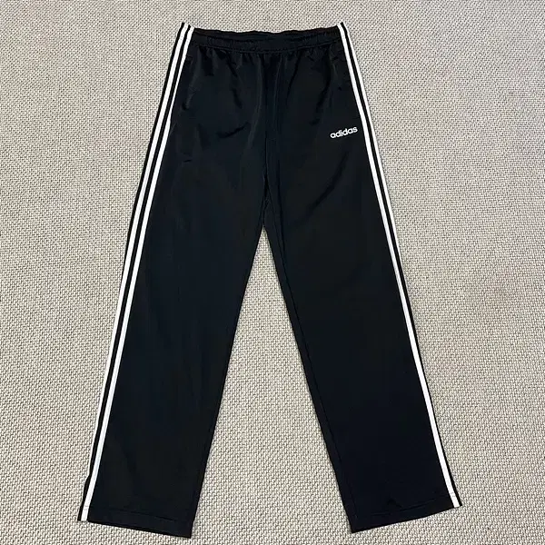 L Adidas Training Pants Bottoms N.5974