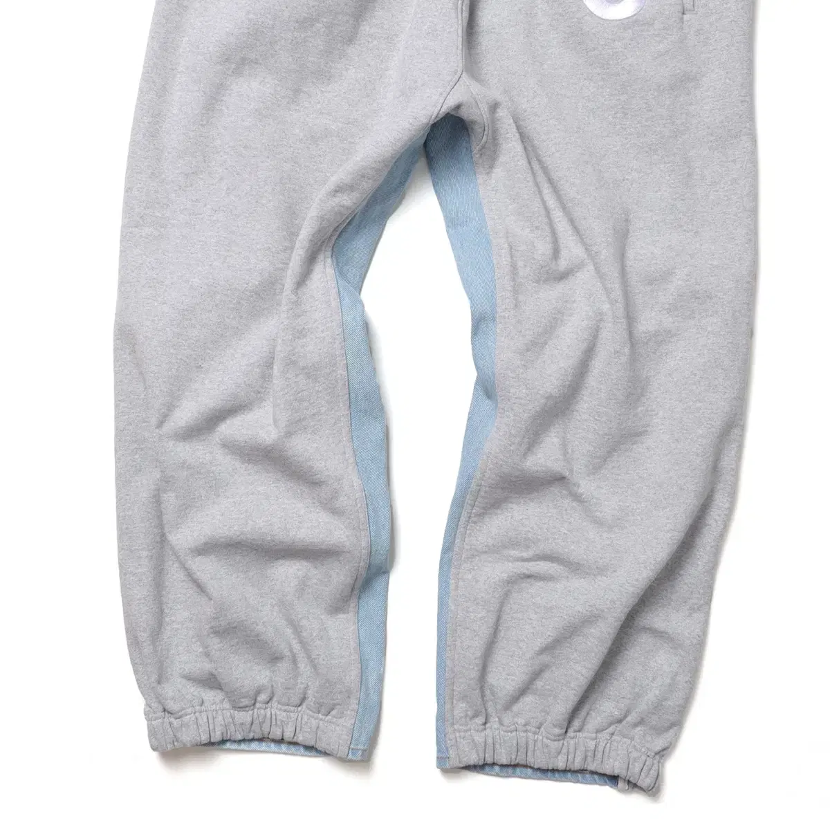 23FW 슈프림 x 블레스 Sweatpant Jean