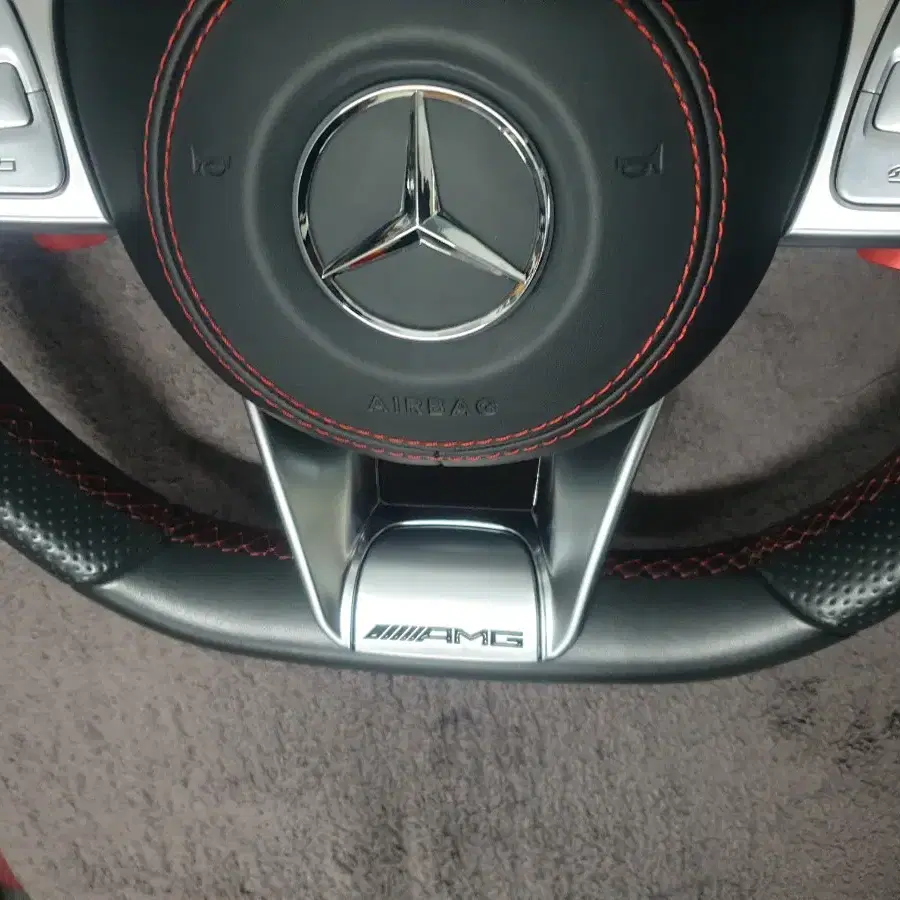 벤츠정품 C63AMG 핸들 판매