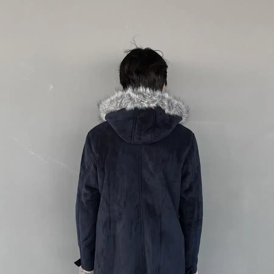 ROUSHATTE SHELL GARMENTS 스웨이드 후드 집업 무스탕