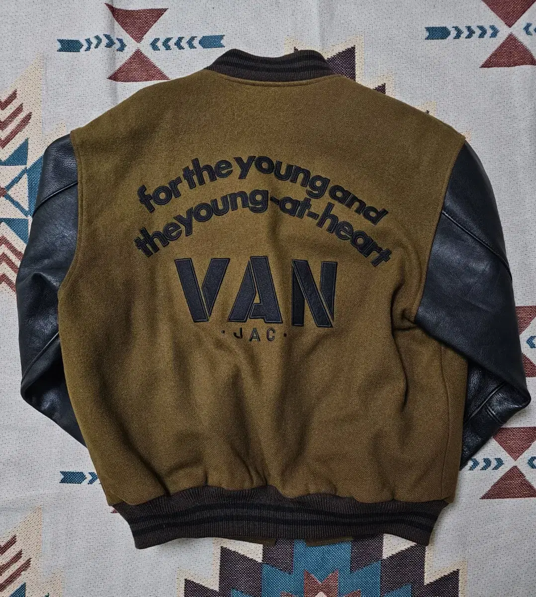 van jacket 바시티 105사이즈