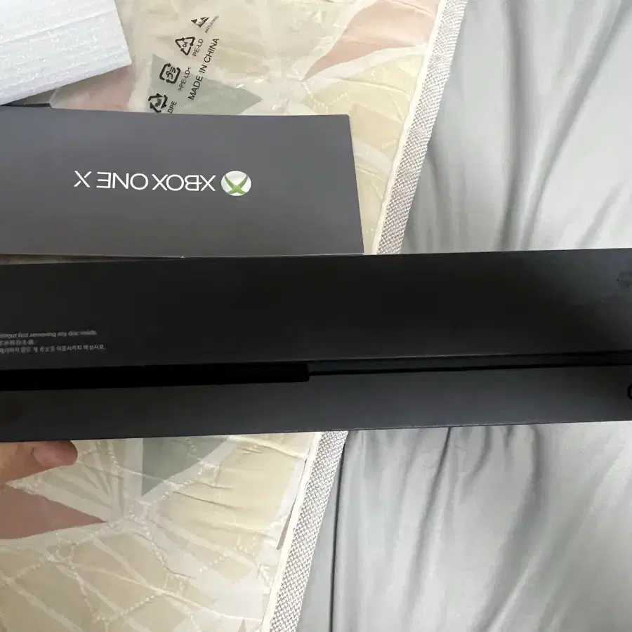 Xbox one X 1TB