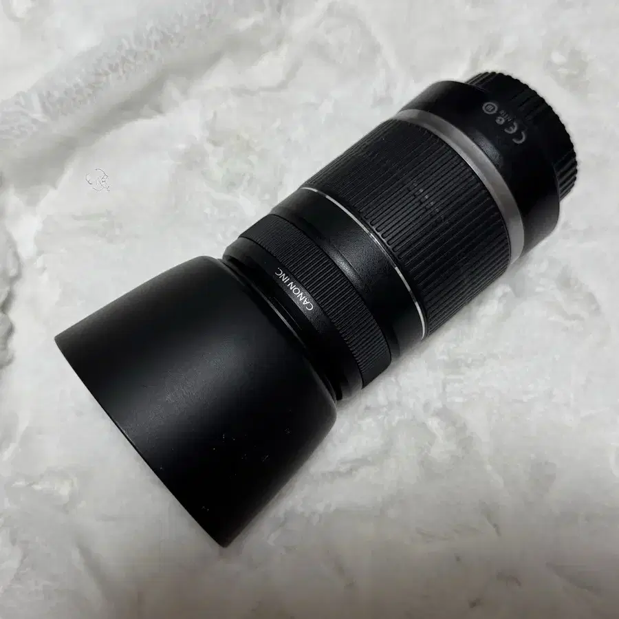 캐논 EF-s 55-250mm F4-5.6 IS 렌즈 판매합니다!