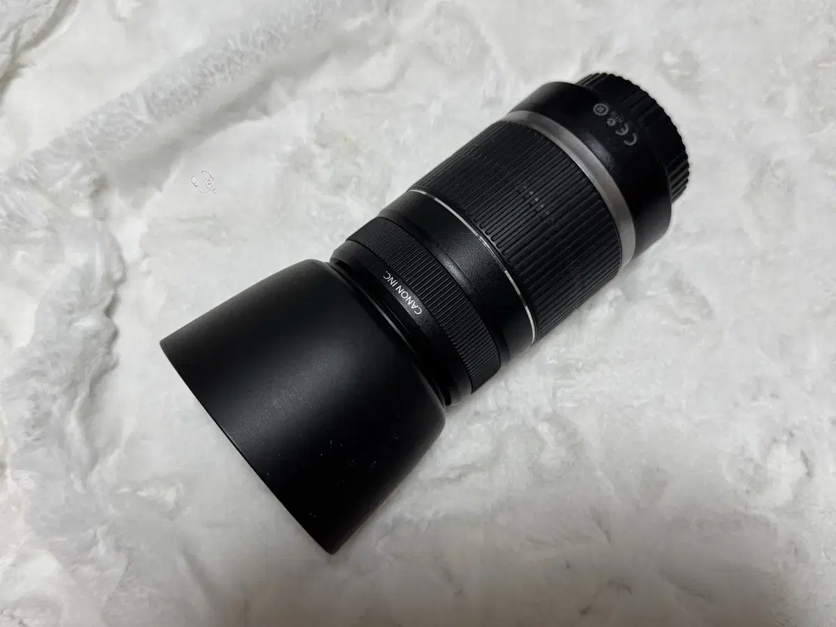 캐논 EF-s 55-250mm F4-5.6 IS 렌즈 판매합니다!