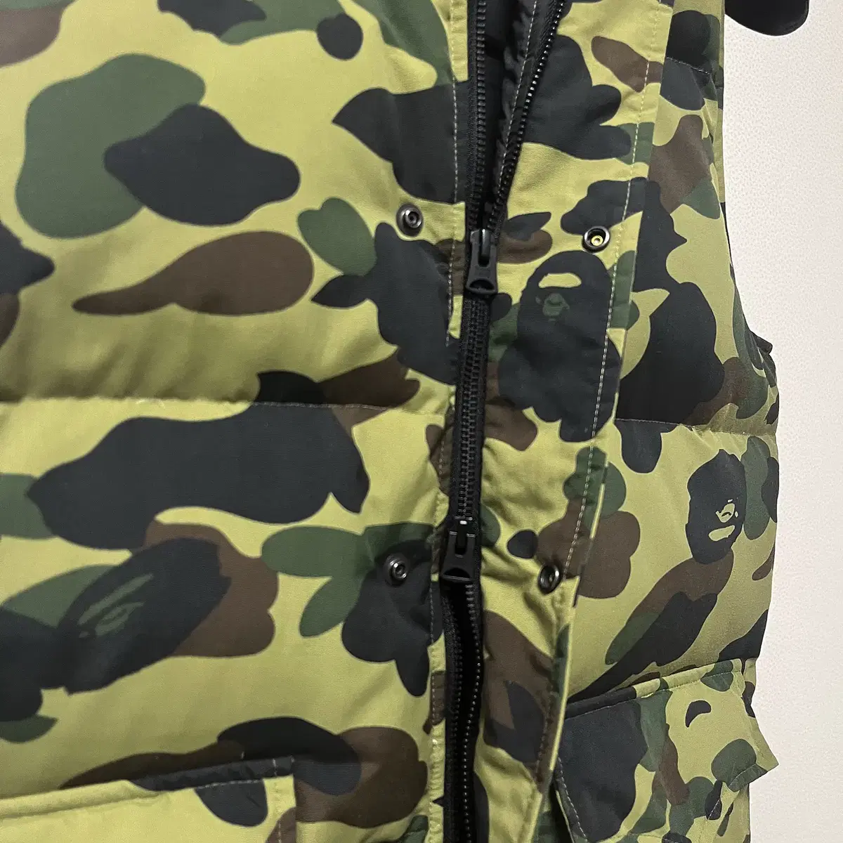 베이프 BAPE 카모플라주 녹계 패딩베스트