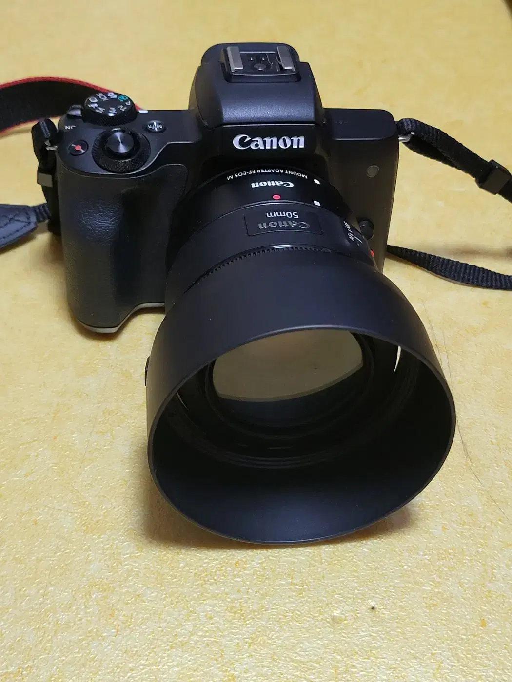 캐논 EOS M50 Mark2 미러리스 카메라 풀세트 (거의 미사용)