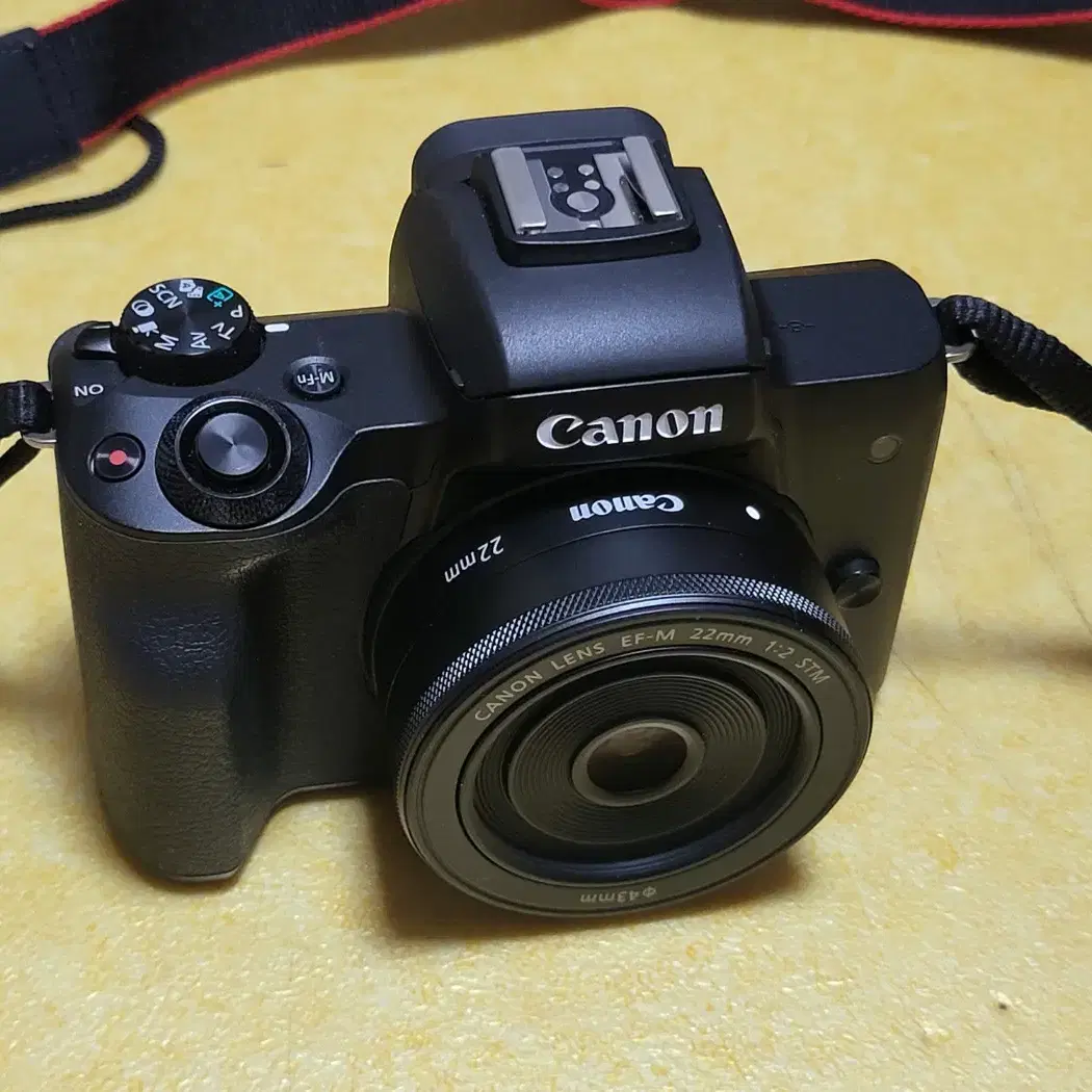 캐논 EOS M50 Mark2 미러리스 카메라 풀세트 (거의 미사용)