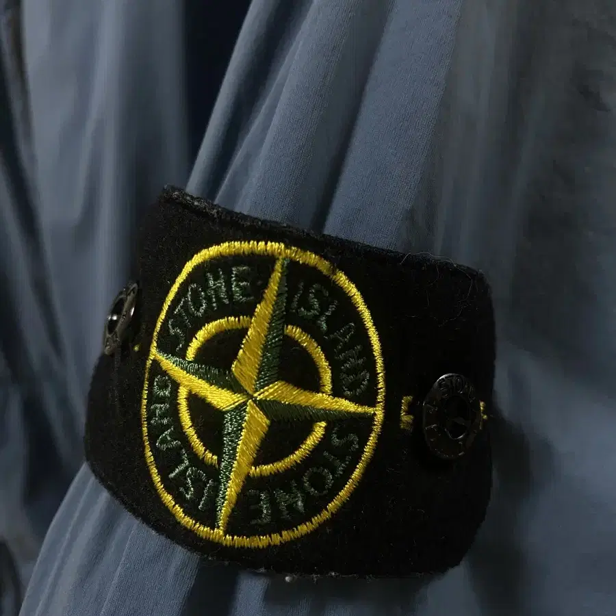 Stone Island22ss스킨터치나일론tc바람막이