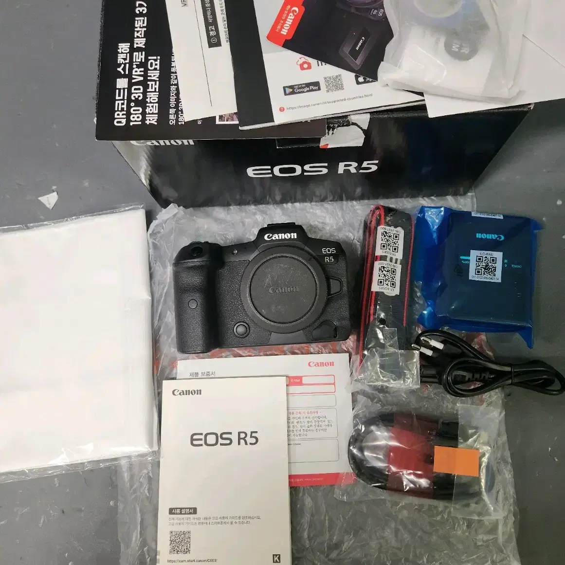 캐논eos r5,캐논r5 6천컷대신동급 판매합니다