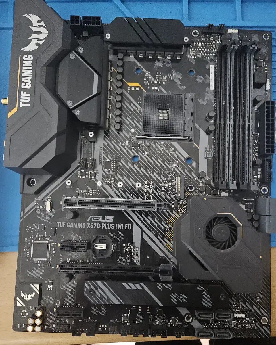 asus tuf gaming x570 (와이파이) 부품용