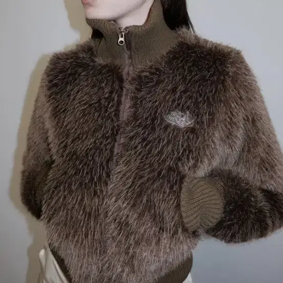 스컬프터 faux fur zip-up brown 퍼 자켓 M