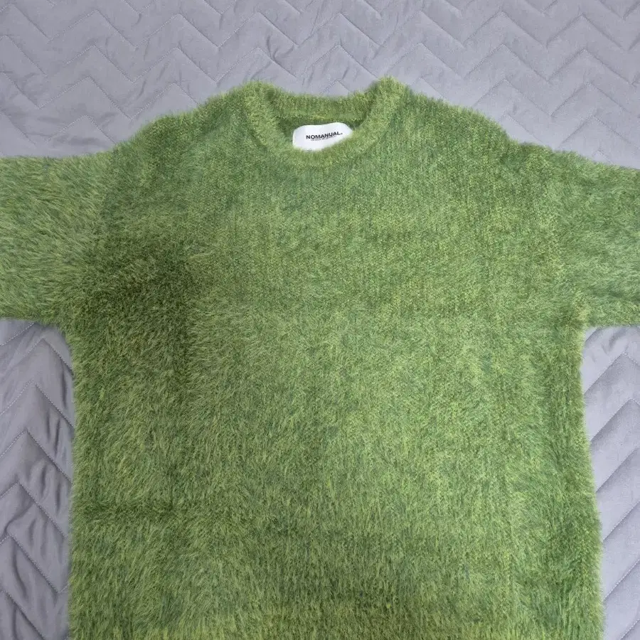 CROPPED HAIRY KNIT - GRASS GREEN  S사이즈