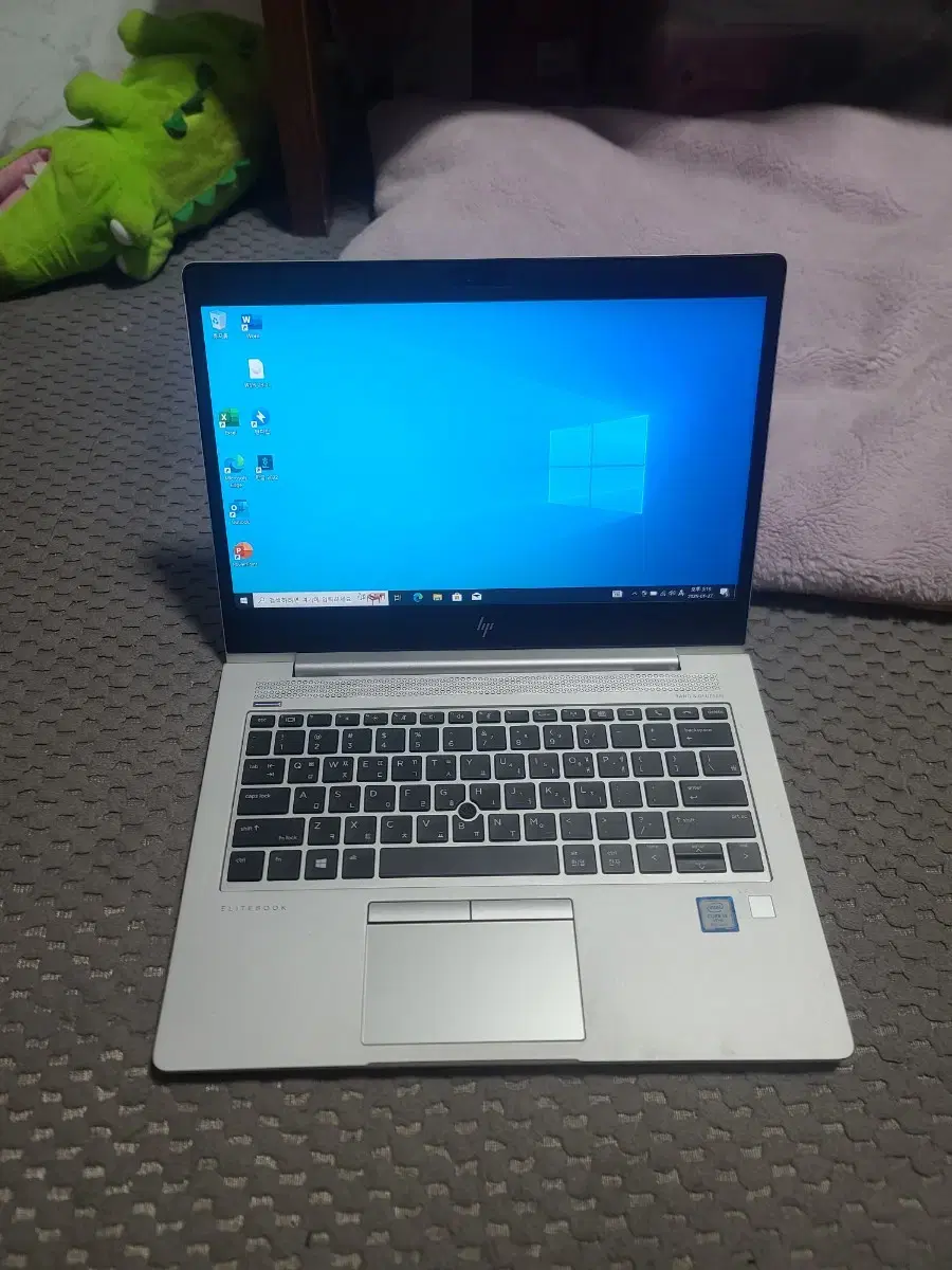 HP 830 G5 노트북 i5-8350u 램8 SSD128