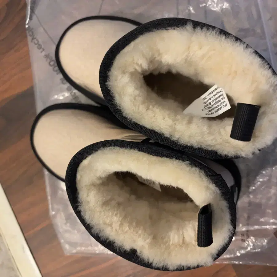 어그 클리어 플랫폼 부츠 장화 ugg 37