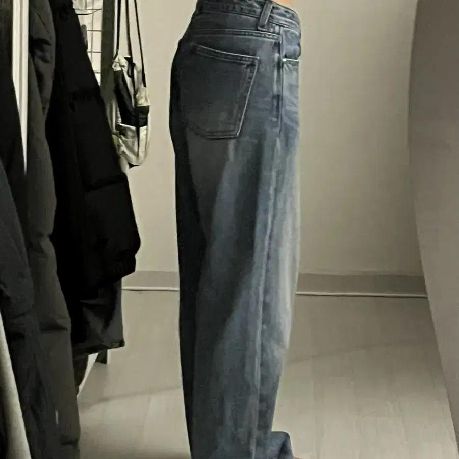 노멜렛 Kelly semi-wide washed denim 1사이즈