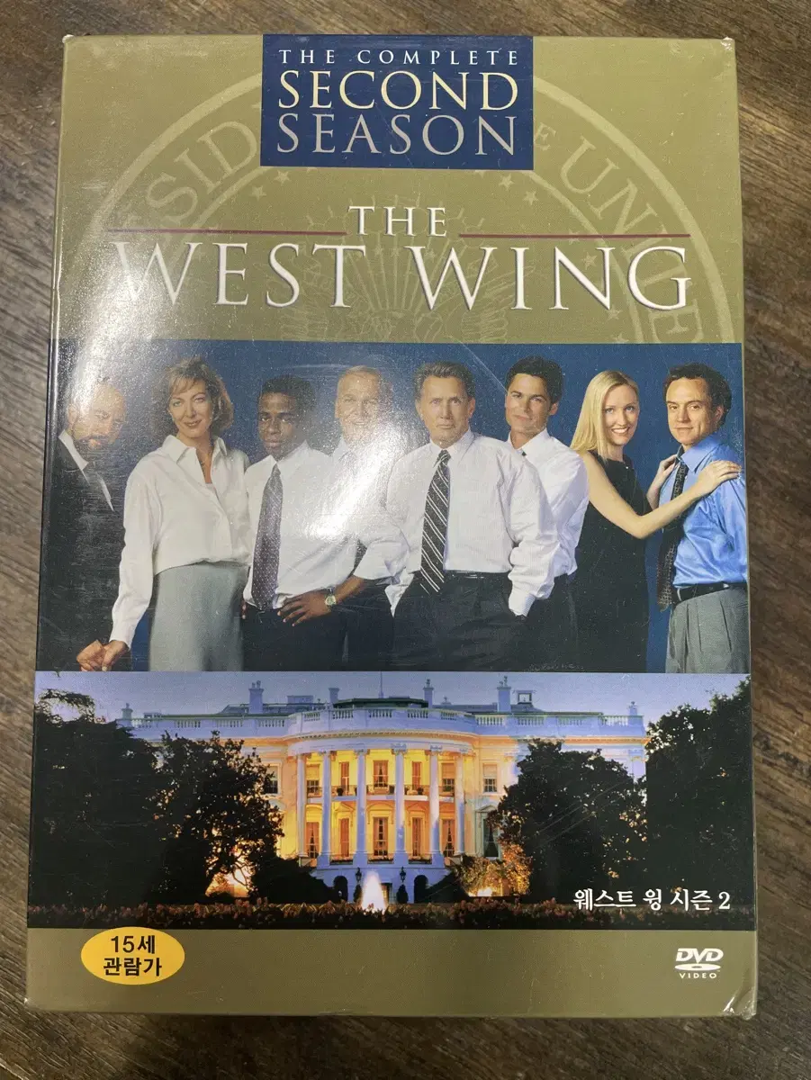 The West Wing Season 2 Total 7 disc DVD