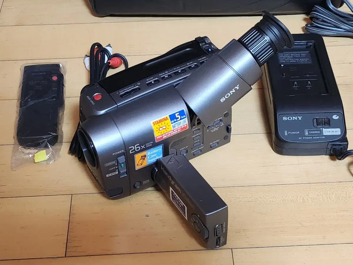 SONY 소니 8mm CCD-TRV12 캠코더 카메라