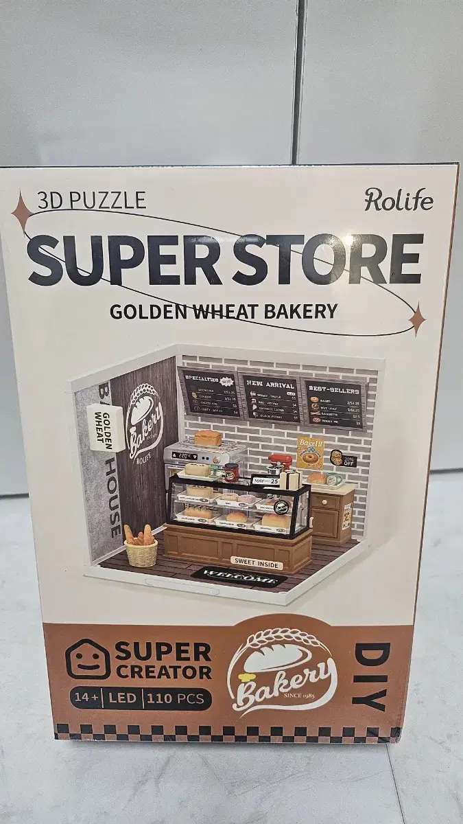 Rolife SUPER STORE golden wheat bakery