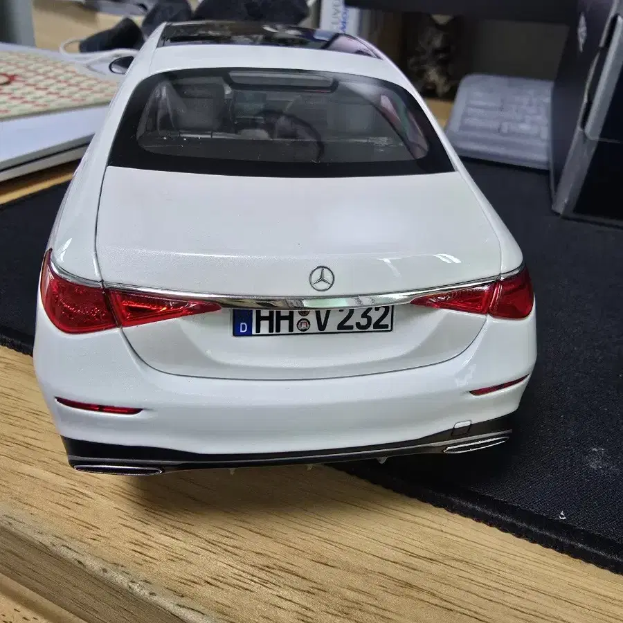 1:18 벤츠s클 w223