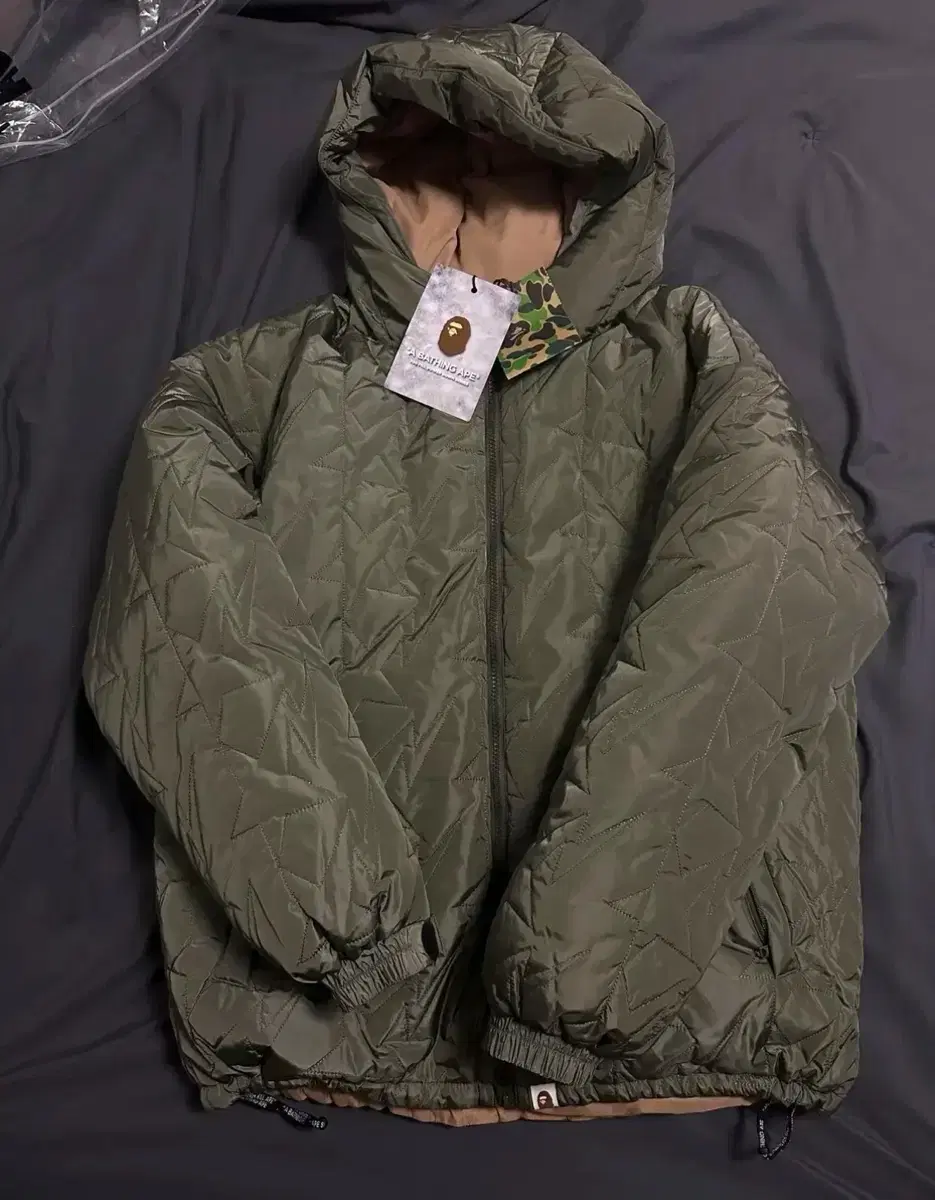 (희귀매물)베이프 BAPE 스타퀼팅 패딩L