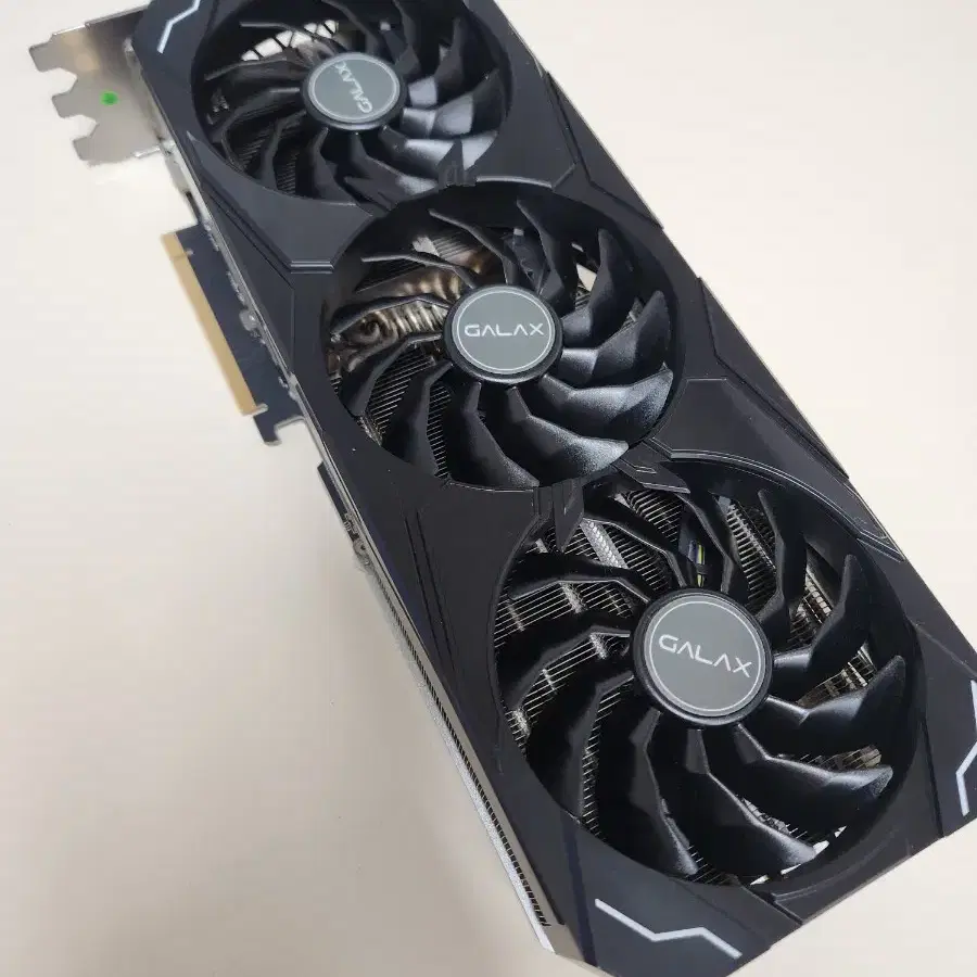 갤럭시 갤라즈 Rtx4080 st 팝니다