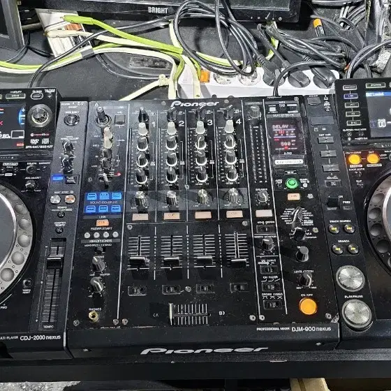 파이오니어 Cdj-2000 nexus 2대 + djm 900 nexus