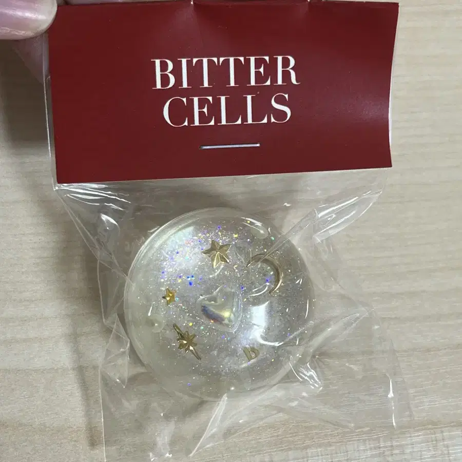 Bitter Cells 그립톡