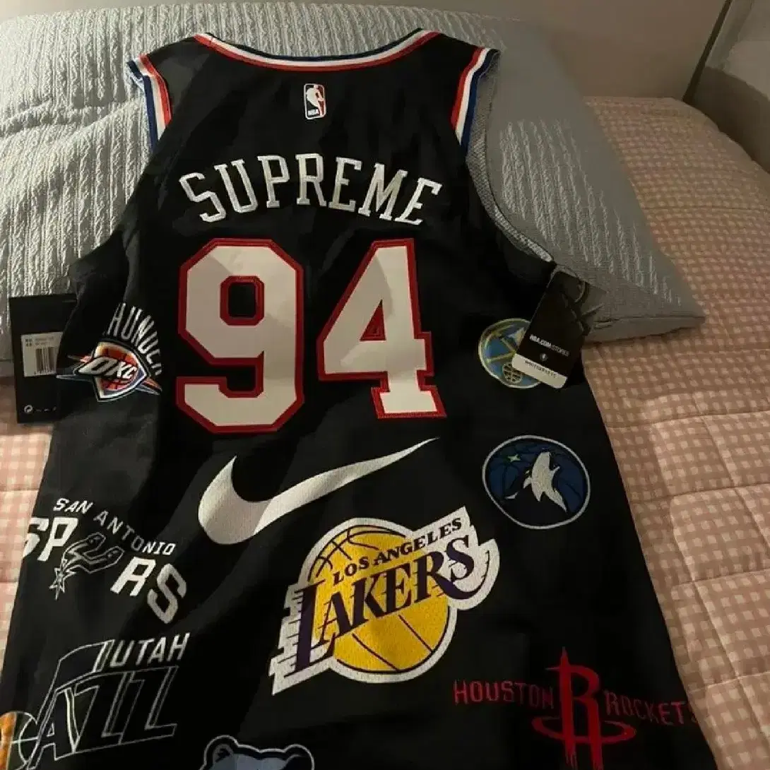 슈프림 nba