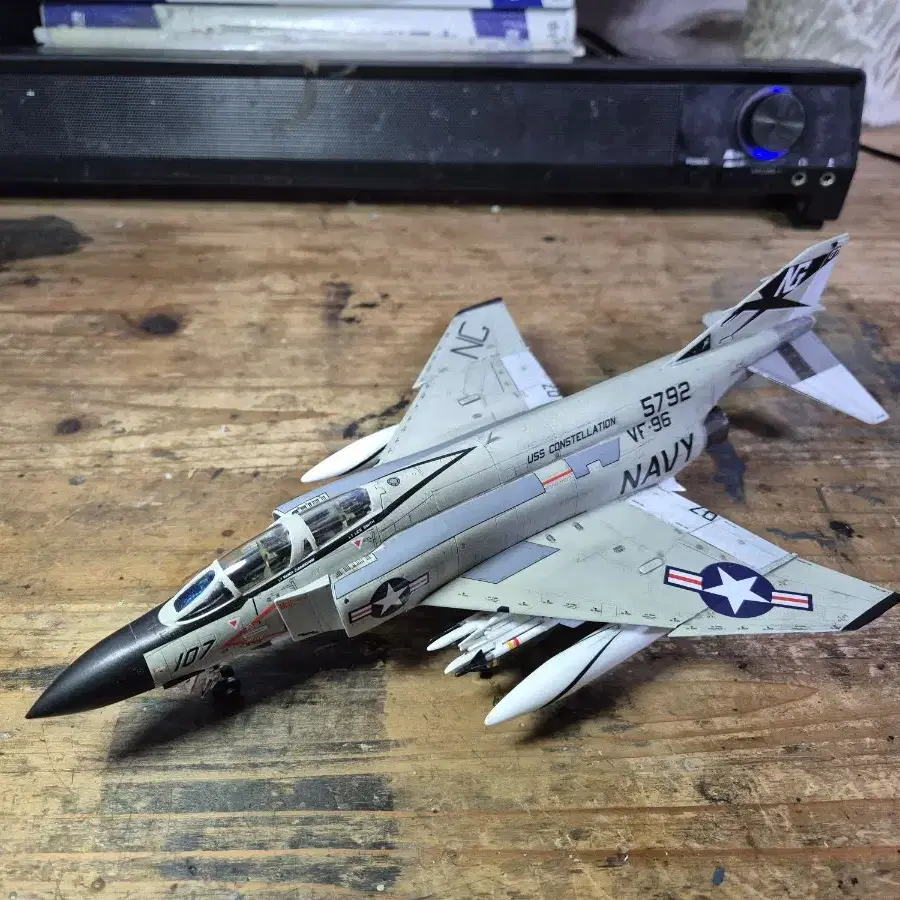 아카데미 1/72 F-4J 프라모델 도색작