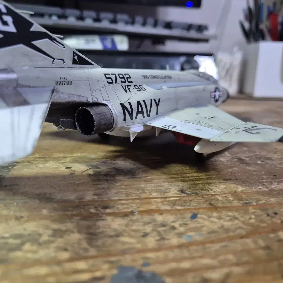 아카데미 1/72 F-4J 프라모델 도색작