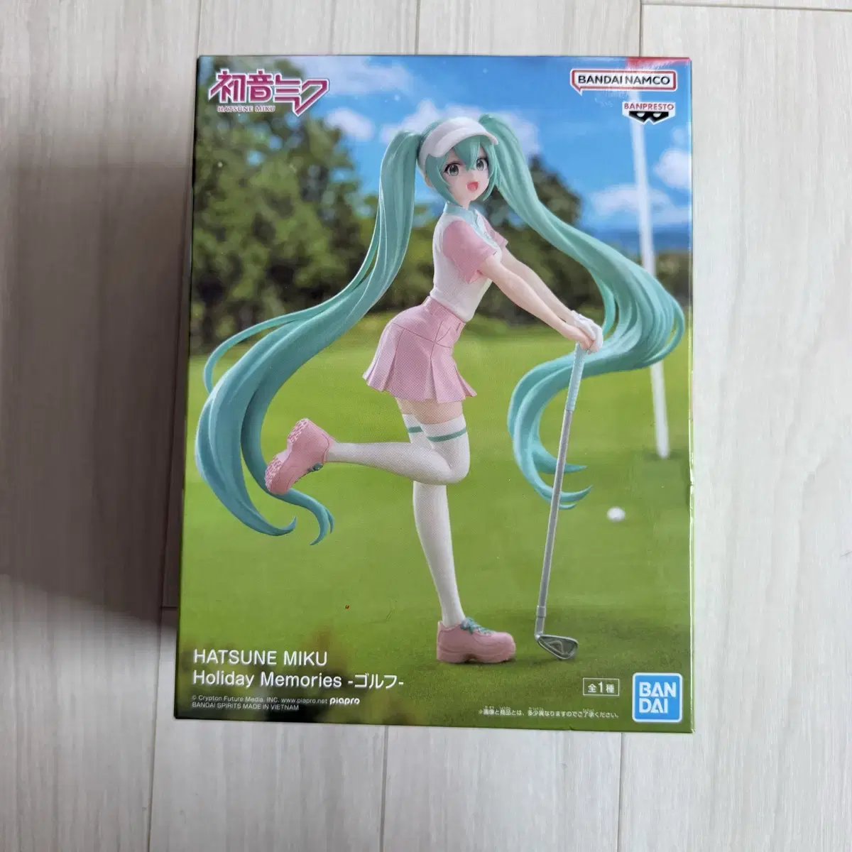 [New Product] Hatsune Miku Holiday Memories Figure