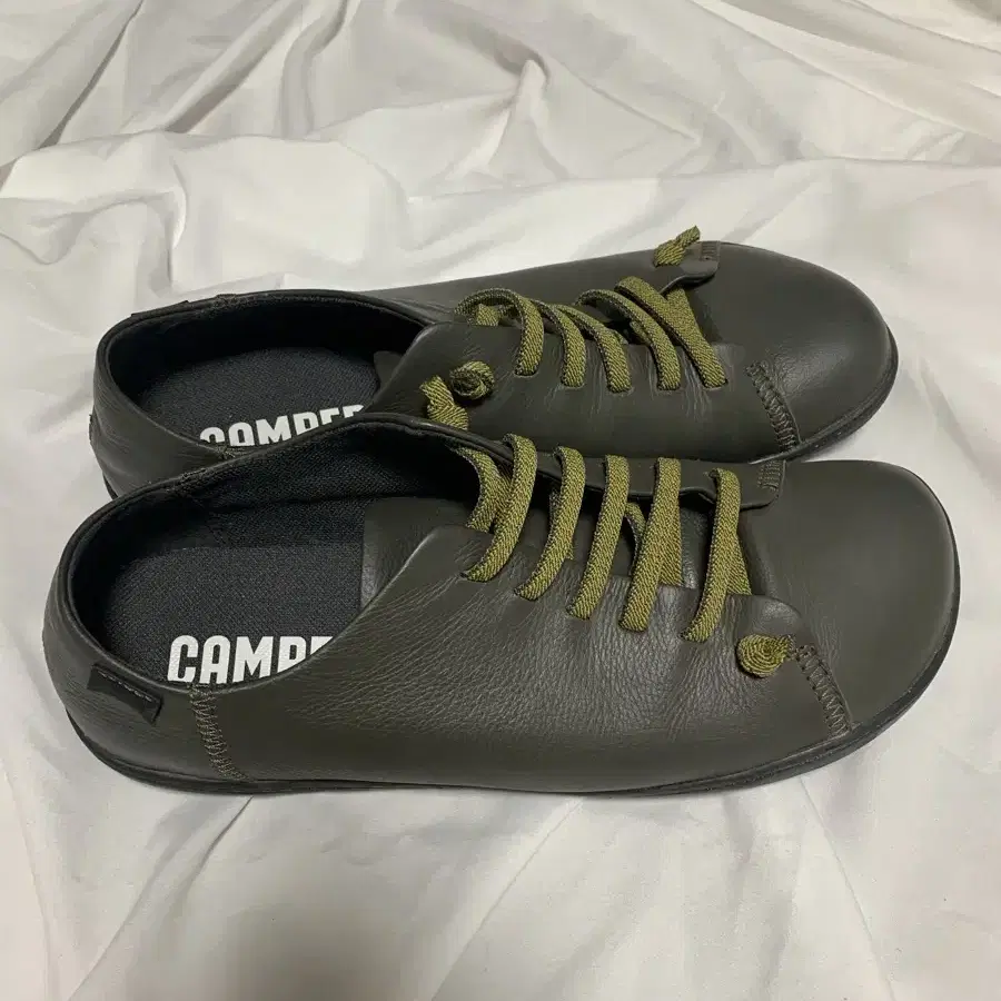 Camper peu 42 사이즈