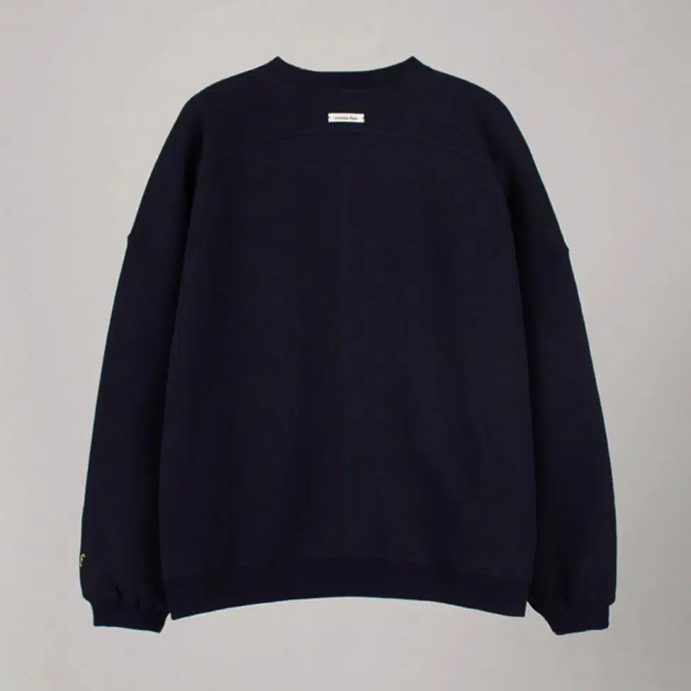 오버듀플레어 NEEDLE OVERSIZE SWEATSHIRT_NAVY