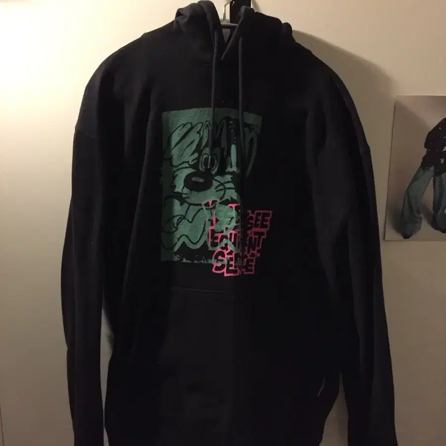 [yeseyesee] Wolf Hoodie Black