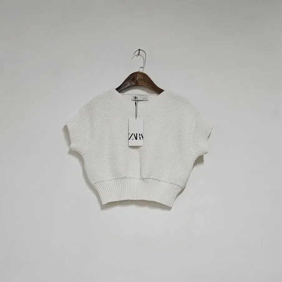 zara 크롭니트