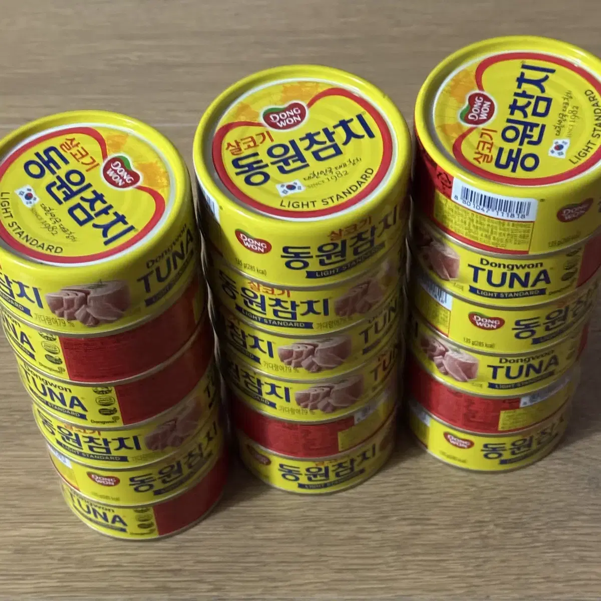 동원참치 살코기 라이트 135g 18개 팝니다