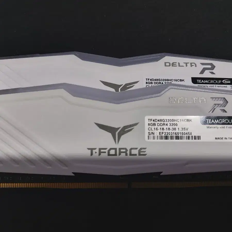 팀그룹 DDR4 3200 CL16 DELTA 램 8GB x2 (16GB)