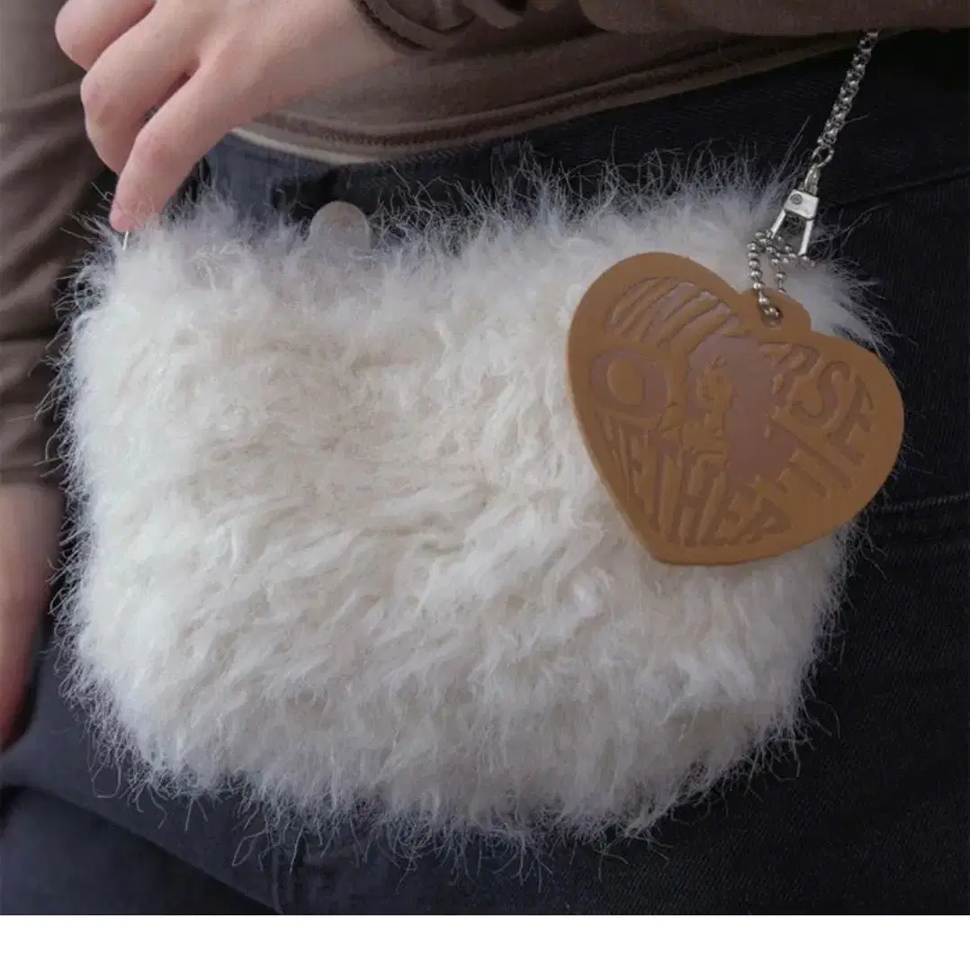 헤더먼트)curly fur bag (cream)